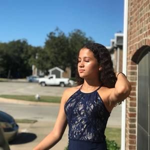 Meet your Posher, Gisselle